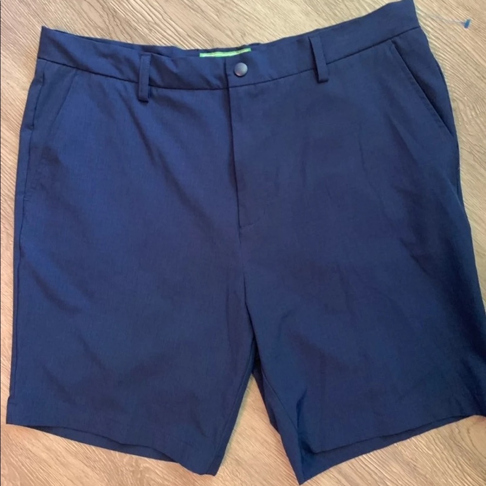 crown & ivy Navy Flat-Front Men’s Shorts